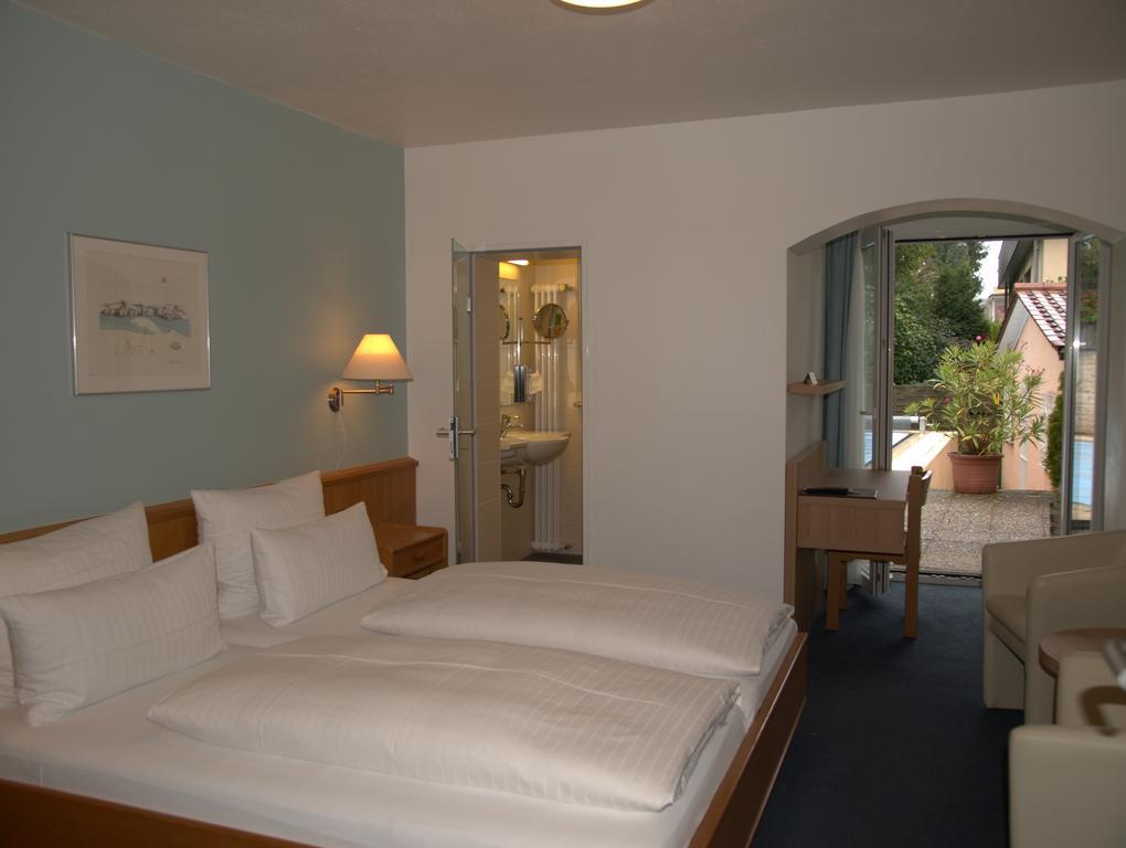 Hotel Alpenblick Garni ユーバーリンゲン 部屋 写真